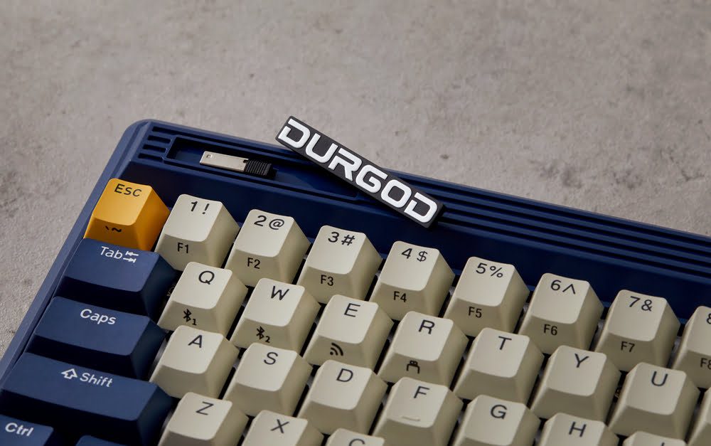 Durgod Fusion 65% Bluetooth 5.0 2.4G Wireless Mechanical Keyboard cherry switch type c software macro NKRO PBT Doubleshot keycap Durgod Fusion 65% Bluetooth 5.0 2.4G Wireless Mechanical Keyboard cherry switch type c software macro NKRO PBT Doubleshot keycap