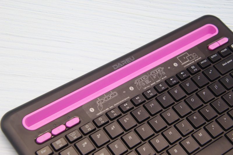 Dareu LK200 bluetooth keyboard Ultra-thin portable universal wireless keyboard for ipad PC mobile phone Dareu LK200 bluetooth keyboard Ultra-thin portable universal wireless keyboard for ipad PC mobile phone