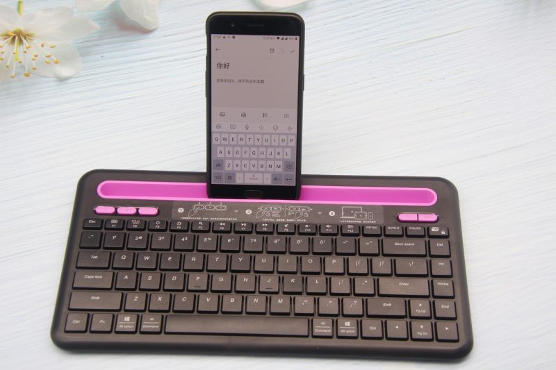 Dareu LK200 bluetooth keyboard Ultra-thin portable universal wireless keyboard for ipad PC mobile phone Dareu LK200 bluetooth keyboard Ultra-thin portable universal wireless keyboard for ipad PC mobile phone