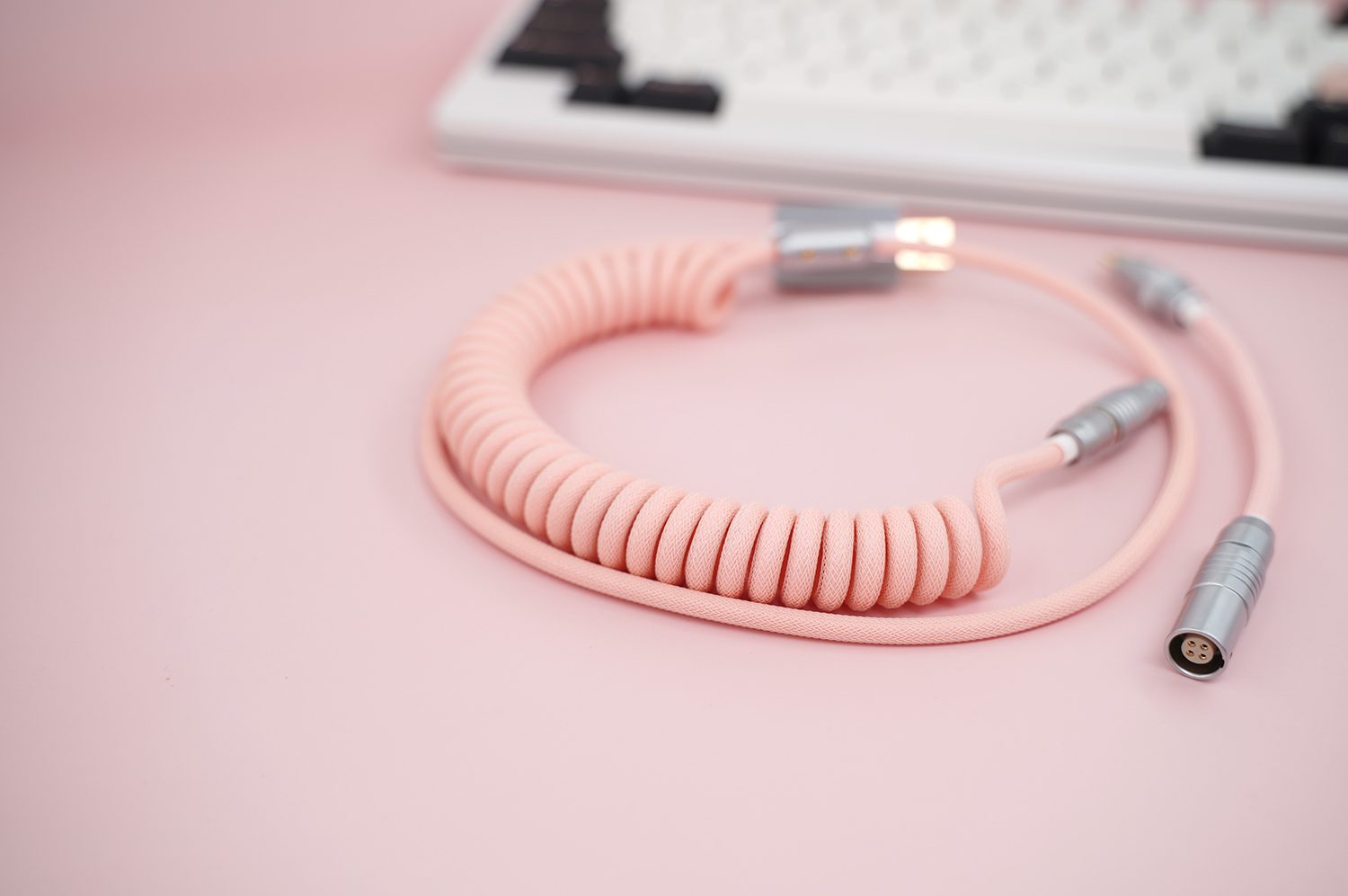 GeekCable Customized Mechanical Keyboard Data Cable For GMK Theme SP Keycaps For Filco For Varmilo Theme Full Pink Handmade