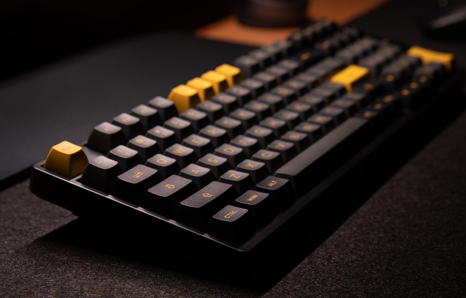 Akko 3098N Black&Gold RGB Backlit Hot-Swap Wireless Mechanical Gaming Keyboard Multi-Modes BT5.0/2.4GHz/USB-Type C for Mac/Wins Akko 3098N Black&Gold RGB Backlit Hot-Swap Wireless Mechanical Gaming Keyboard Multi-Modes BT5.0/2.4GHz/USB-Type C for Mac/Wins