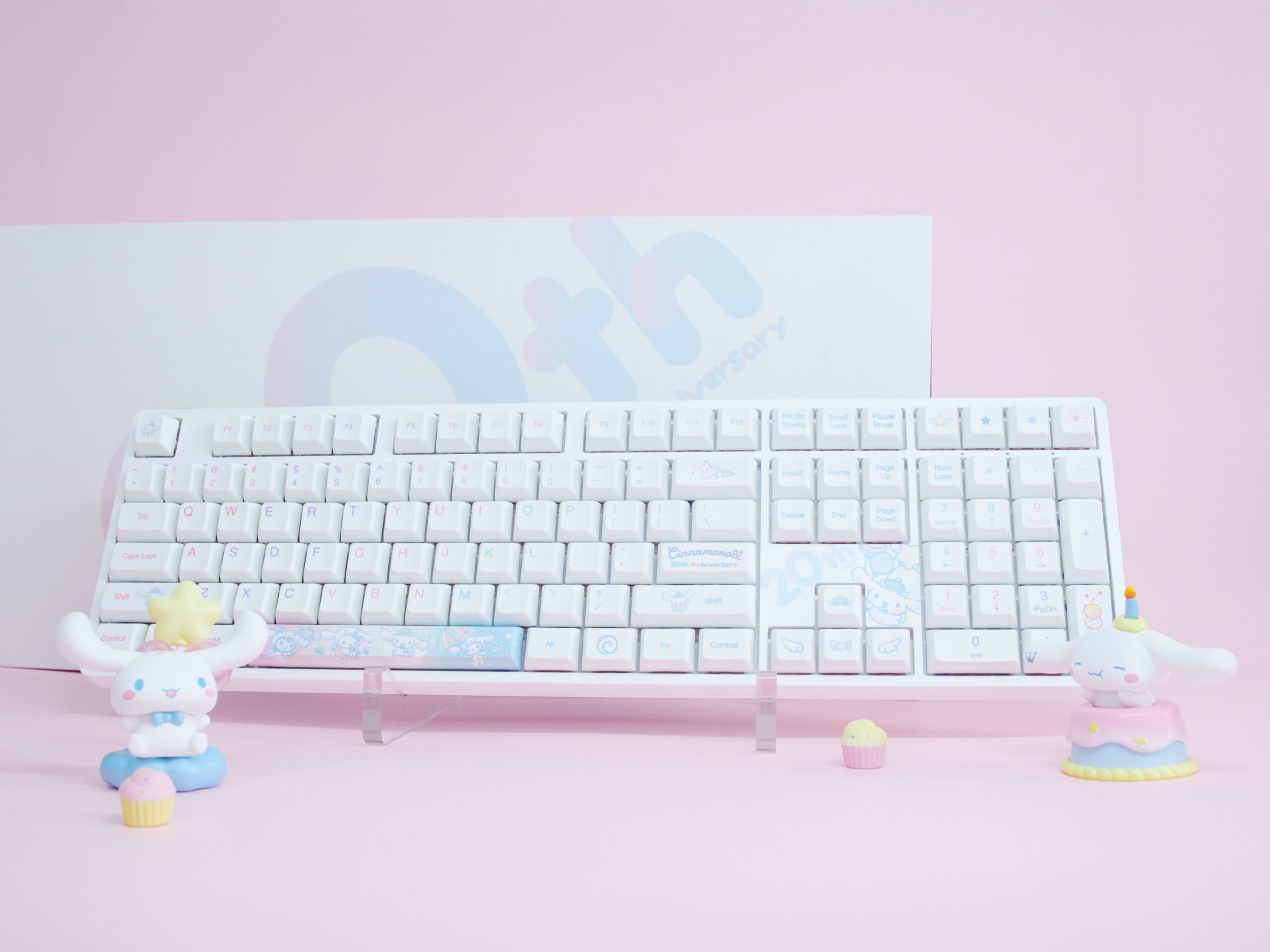 Akko 5108B Plus Cinnamorol 20th Anniversary RGB Hot-Swap Mechanical Gaming Keyboard 108-key Bluetooth 5.0 & 2.4GHz & Type-C Akko 5108B Plus Cinnamorol 20th Anniversary RGB Hot-Swap Mechanical Gaming Keyboard 108-key Bluetooth 5.0 & 2.4GHz & Type-C