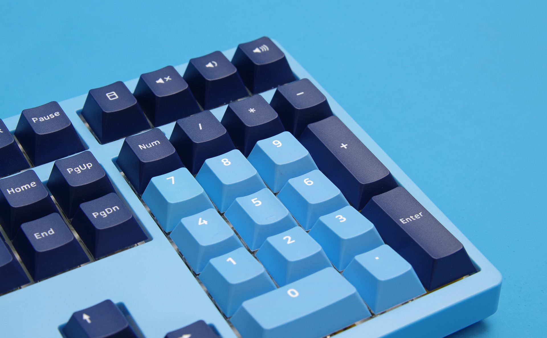 Akko 3108 V2 Mirror of the Sky Full-Size Mechanical Gaming Keyboard Wired 108-key with Cherry Profile PBT Double-Shot Keycaps