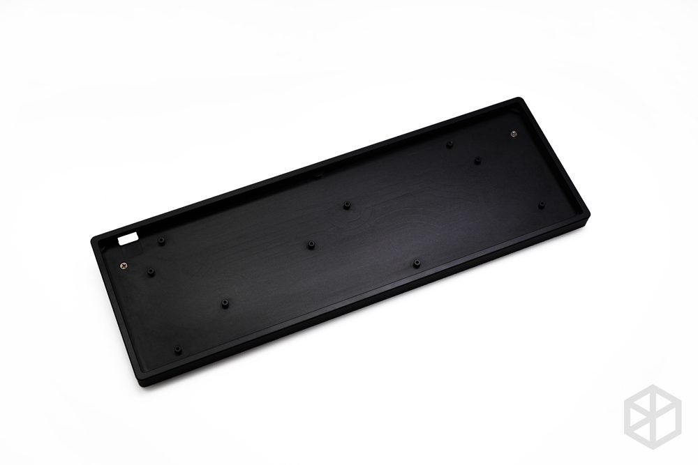 Anodized Aluminium flat case with metal feet for custom mechanical keyboard black siver grey red blue colorway for xd68 65% Anodized Aluminium flat case with metal feet for custom mechanical keyboard black siver grey red blue colorway for xd68 65%