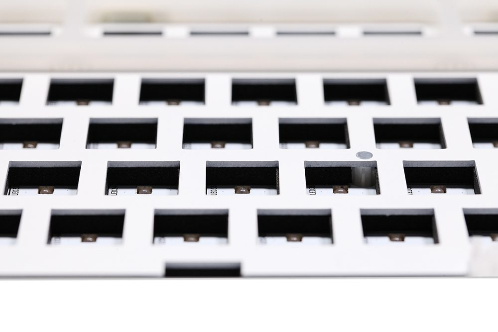 Feker IK75 Pro 3 Mode Wireless 75% Gasket Mechanical Keyboard kit hot swappable switch lighting effects RGB led type c 2.4G BT Feker IK75 Pro 3 Mode Wireless 75% Gasket Mechanical Keyboard kit hot swappable switch lighting effects RGB led type c 2.4G BT