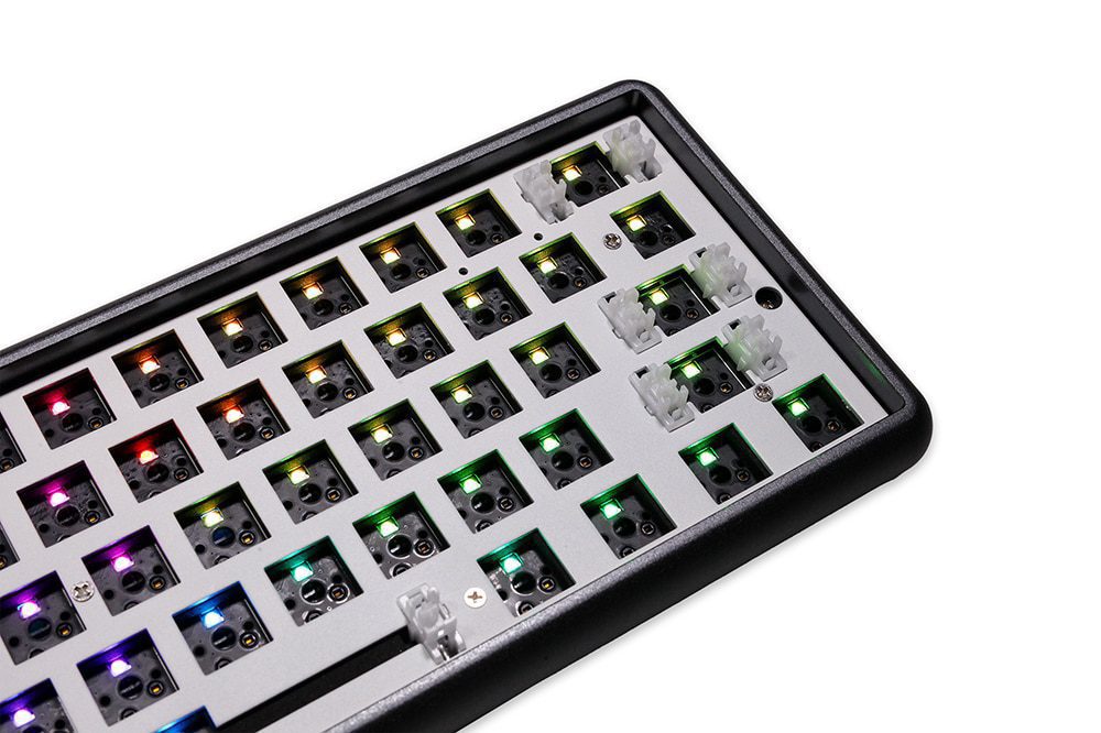 DOPOKEY 61 Mechanical Keyboard Kit 61 key 60% PCB CNC CASE hot swappable switch lighting effects with RGB switch led type c
