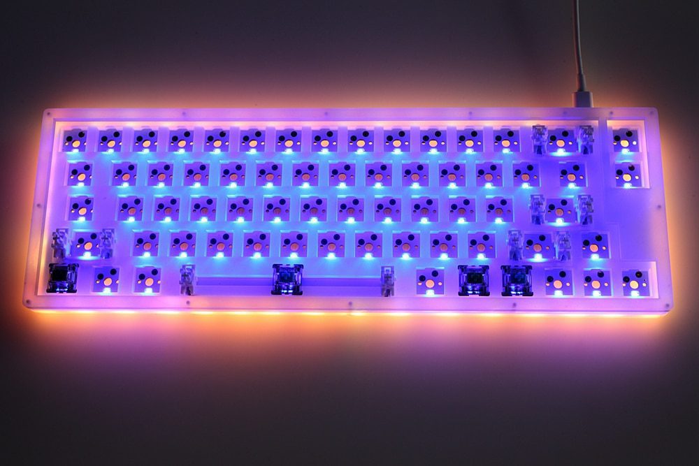 YC66 hot swappable pcb Custom Mechanical Keyboard Kit rgb smd switch leds type c usb port with acrylic case rgb side light YC66 hot swappable pcb Custom Mechanical Keyboard Kit rgb smd switch leds type c usb port with acrylic case rgb side light