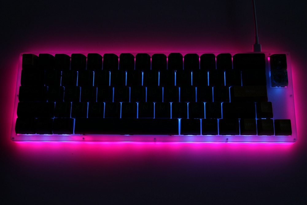 YC66 hot swappable pcb Custom Mechanical Keyboard Kit rgb smd switch leds type c usb port with acrylic case rgb side light YC66 hot swappable pcb Custom Mechanical Keyboard Kit rgb smd switch leds type c usb port with acrylic case rgb side light