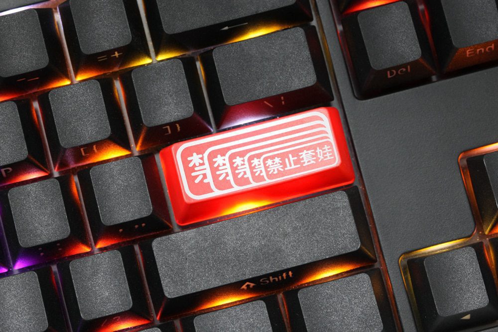 Novelty Shine Through Keycaps ABS Etched Shine-Through No nesting dolls black red custom mechanical keyboard enter backspace Novelty Shine Through Keycaps ABS Etched Shine-Through No nesting dolls black red custom mechanical keyboard enter backspace