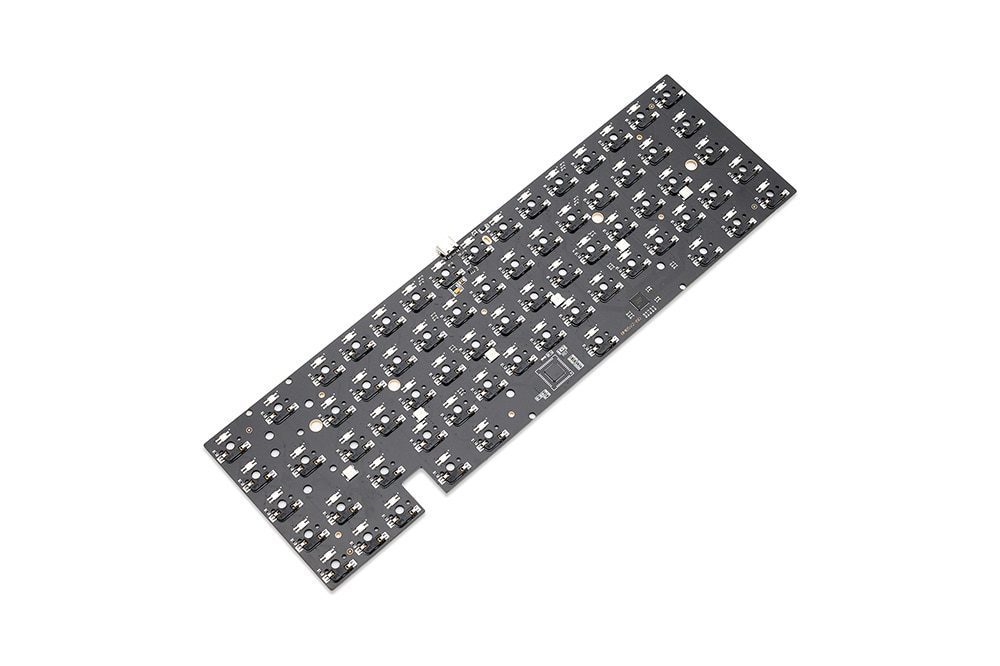 bm65rgb bm65 ISO rgb 65%  hot swappable Custom Mechanical Keyboard PCB programmed qmk VIA firmware rgb switch underglow type c