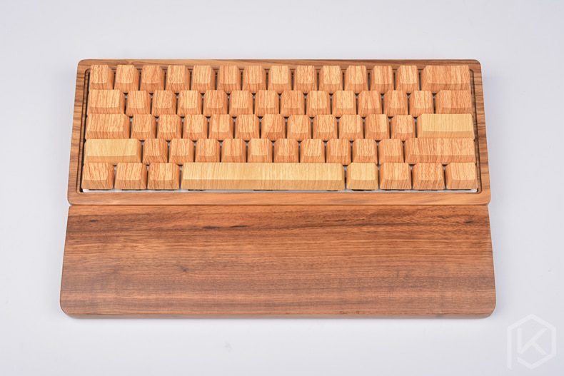 wooden case wood case walnut rosewood zebra wood with wood wrist high quality free shipping for gh60 xd64 poker 2 60% wooden case wood case walnut rosewood zebra wood with wood wrist high quality free shipping for gh60 xd64 poker 2 60%