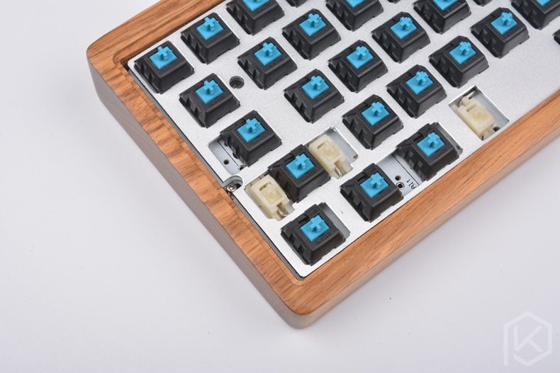 wooden case wood case walnut rosewood zebra wood with wood wrist high quality free shipping for gh60 xd64 poker 2 60% wooden case wood case walnut rosewood zebra wood with wood wrist high quality free shipping for gh60 xd64 poker 2 60%
