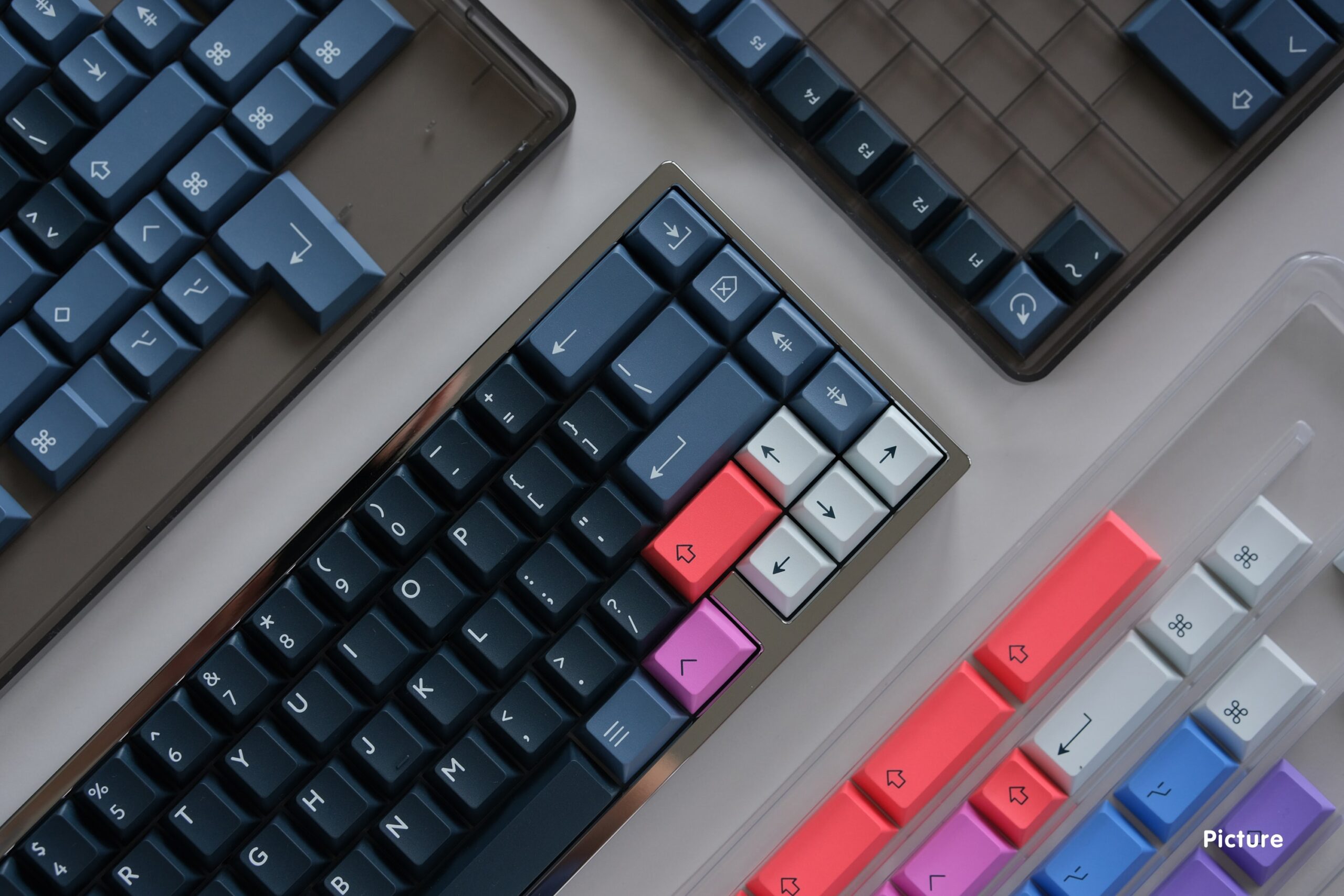 PBTfans™ Doubleshot Spark Keycaps PBTfans™ Doubleshot Spark Keycaps