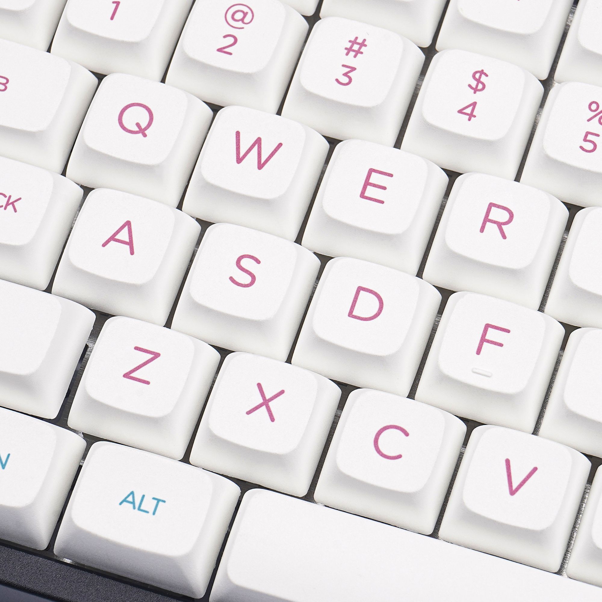 NP Electronic Game Dye-sub Keycaps Set For Customized MX Mechanical Keyboard NP Electronic Game Dye-sub Keycaps Set For Customized MX Mechanical Keyboard