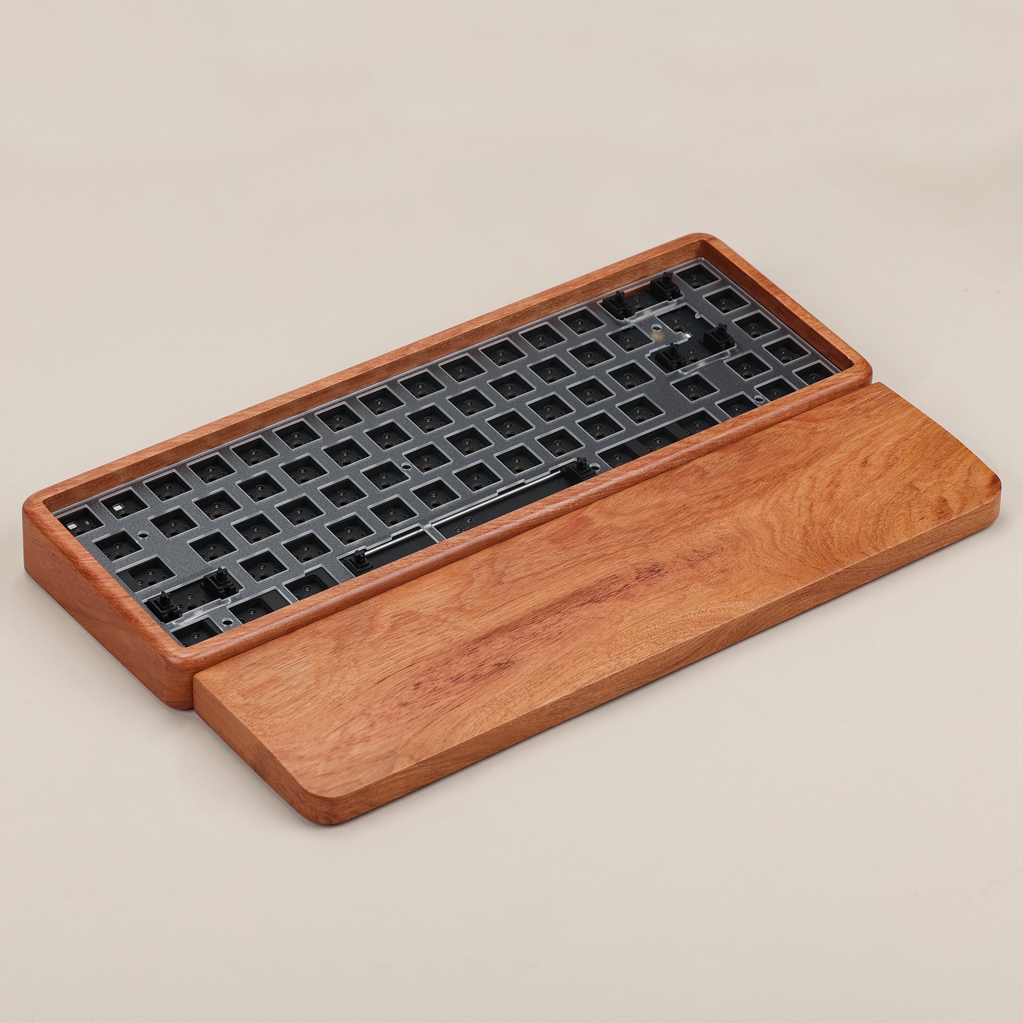 KBDfans 65% Wooden Case Hot-Swap Mechanical Keyboard DIY KIT With Wrist Tray Mount KBDfans 65% Wooden Case Hot-Swap Mechanical Keyboard DIY KIT With Wrist Tray Mount