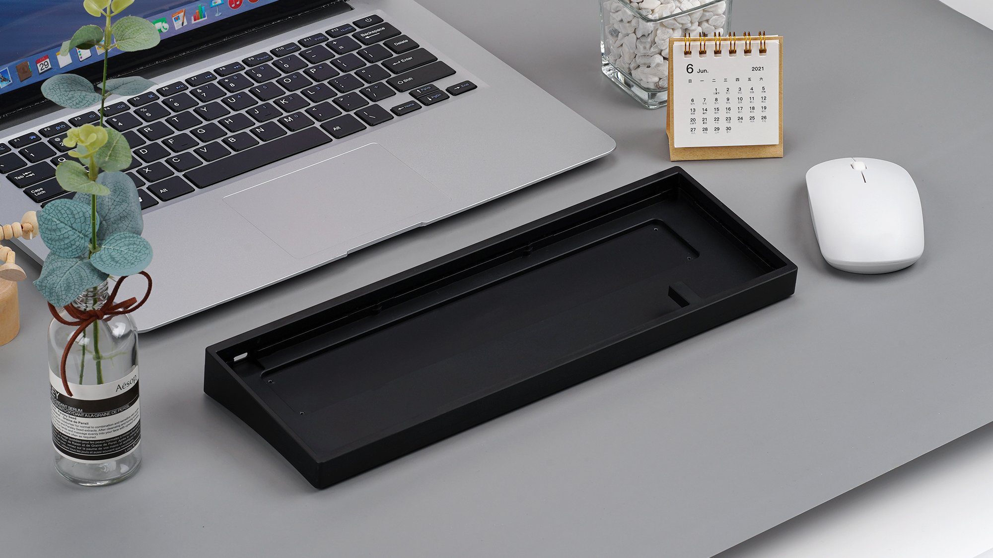 KBD67 V3 Gasket Mount Aluminum Case KBD67 V3 Gasket Mount Aluminum Case