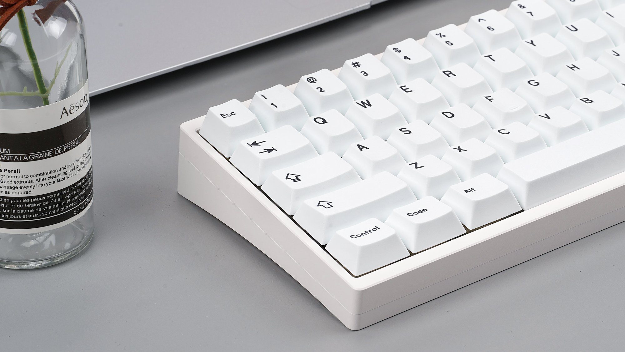 KBD67 V3 Gasket Mount Aluminum Case KBD67 V3 Gasket Mount Aluminum Case