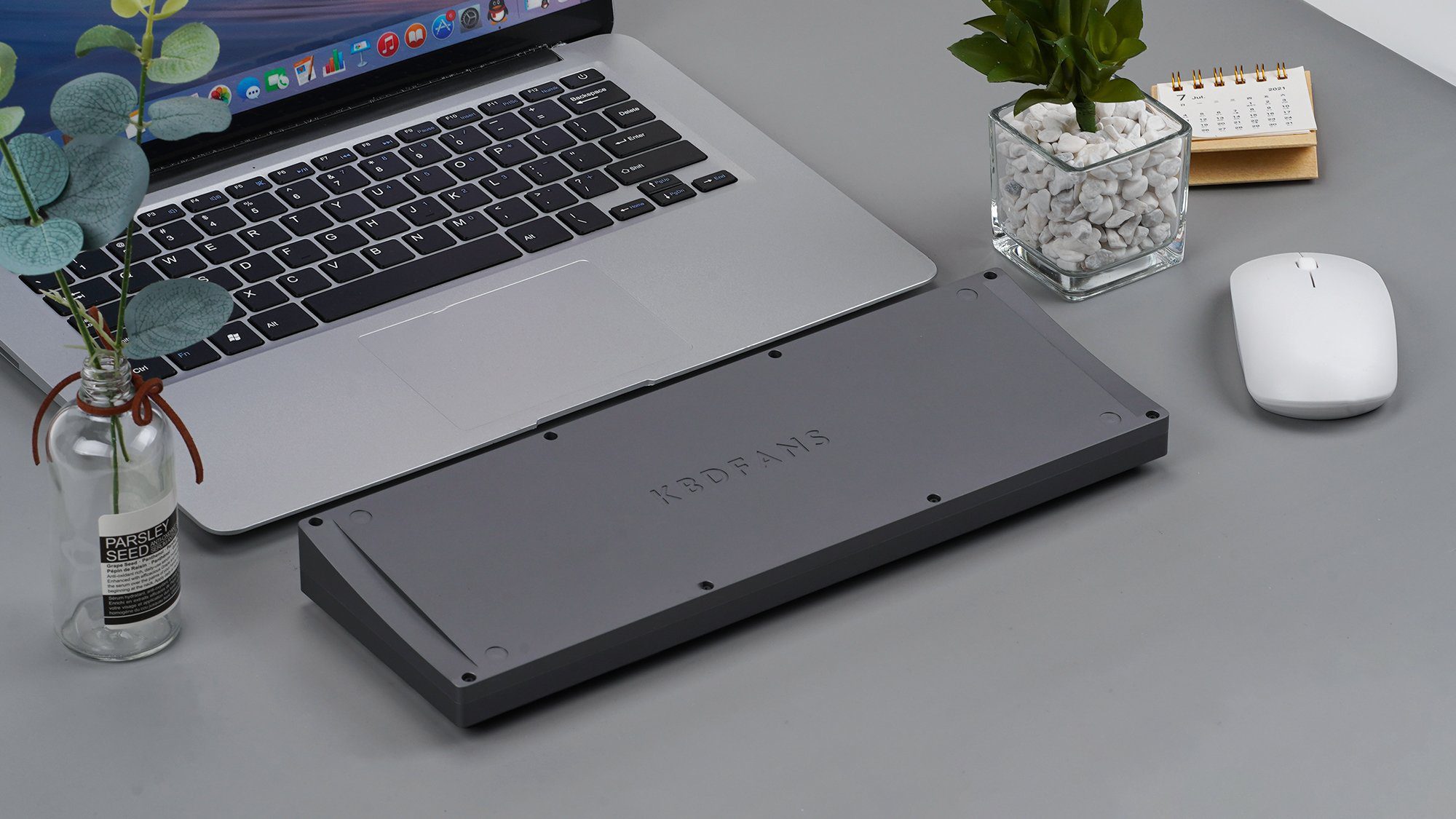 KBD67 V3 Gasket Mount Aluminum Case KBD67 V3 Gasket Mount Aluminum Case