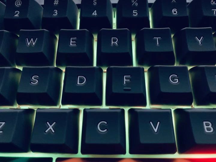 C:\Users\Administrator\Desktop\新建文件夹\v2-992b1327fb887f1d66d70f55430545cd_720w.jpgv2-992b1327fb887f1d66d70f55430545cd_720w